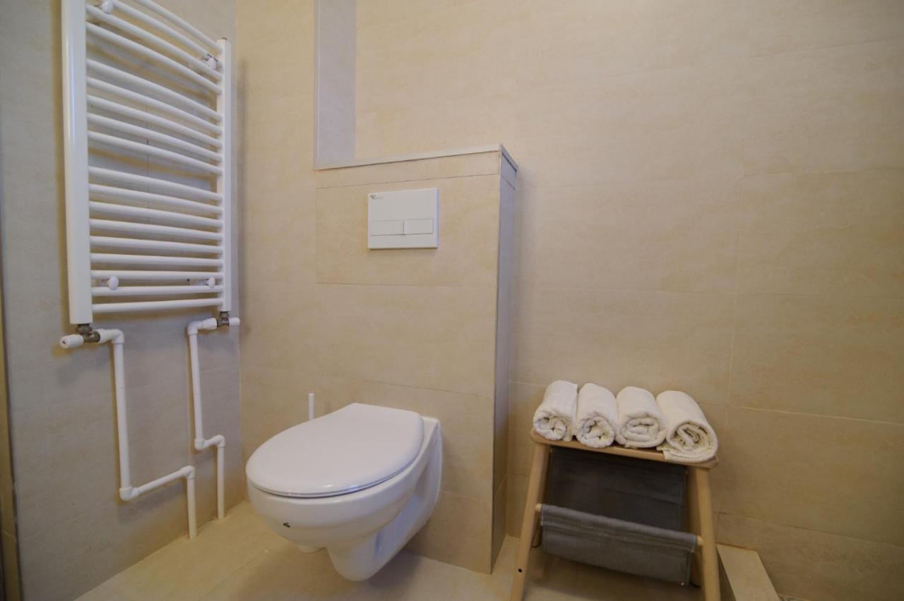 Ari Beach Apartment Navodari Exterior photo